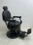 Fotel barberski B63-CH115 czarny